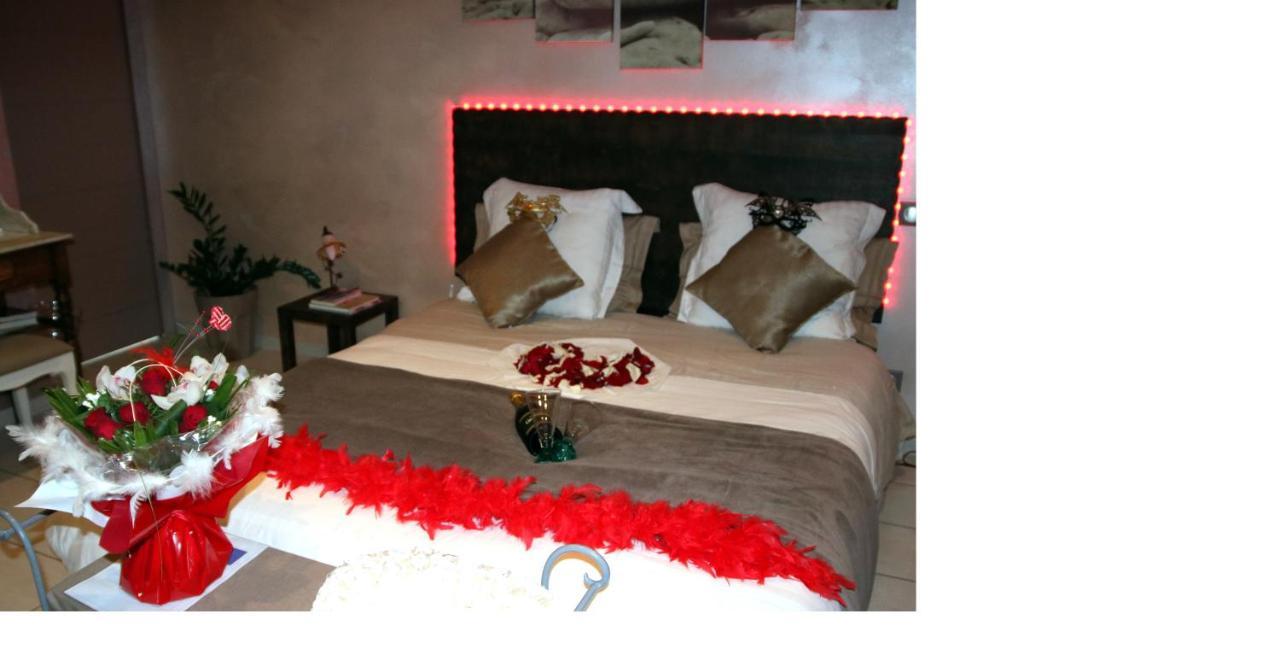 Suite Spa Privatif 66 Nord De Perpignan Pia Luaran gambar